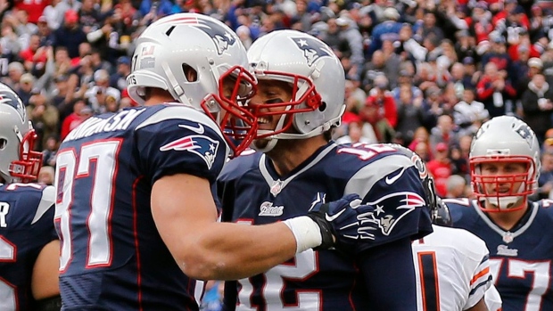 Rob Gronkowski Tom Brady, The Canadian Press Rob Gronkowski Tom Brady
