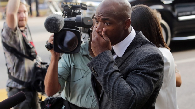 Adrian Peterson, The Canadian Press Adrian Peterson