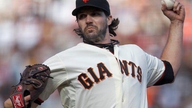 People with knowledge of deal: left-hander Barry Zito agrees to minor league contract with A's Article Image 0