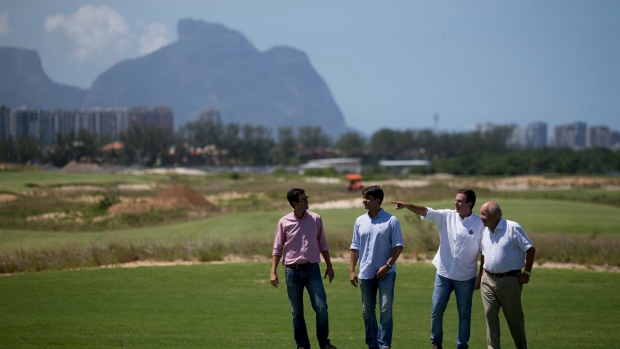 Rio de Janeiro's mayor unveils controversial Olympic golf course; says construction was legal Article Image 0