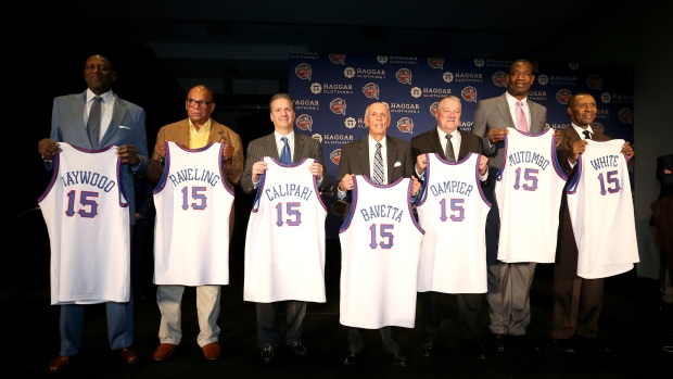 Naismith Memorial Basketball Hall Of Fame Announcement