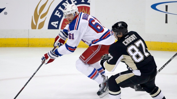 Rick Nash and Sidney Crosby