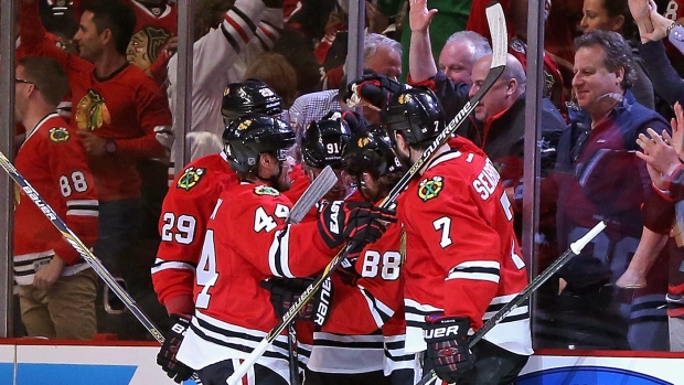 Blackhawks celebrate Patrick Kane's goal