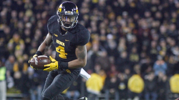 Tevaun Smith, Matthew Holst/Getty Images Tevaun Smith