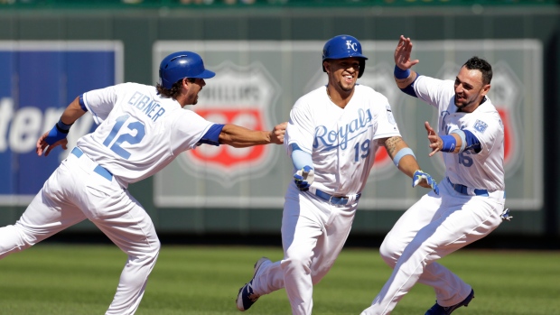 Cheslor Cuthbert, Royals celebrate