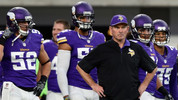 Mike Zimmer , Hannah Foslien/Getty Images Mike Zimmer