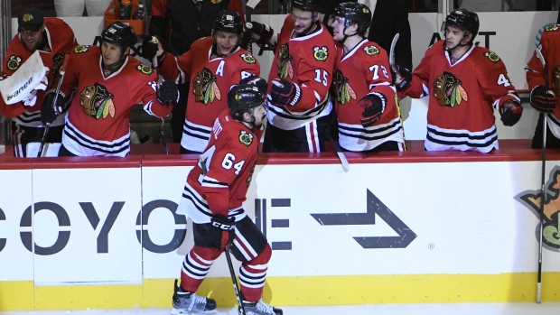 Forsling, Motte forcing roster decisions for Blackhawks