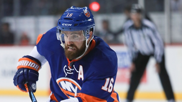 Andrew Ladd, Michael Reaves/Getty Images Andrew Ladd