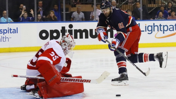 Jimmy Howard, Bruce Bennett/Getty Images Jimmy Howard
