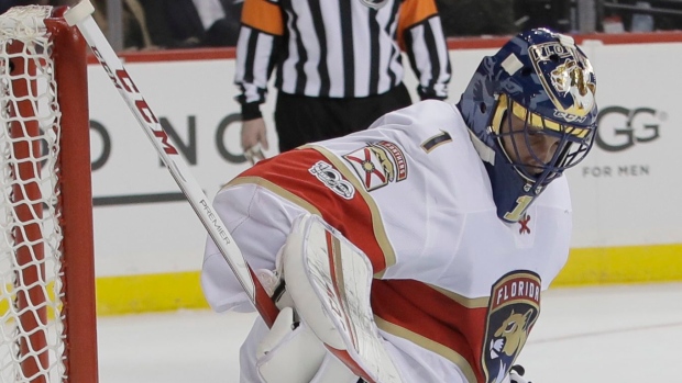 Roberto Luongo, The Canadian Press Roberto Luongo