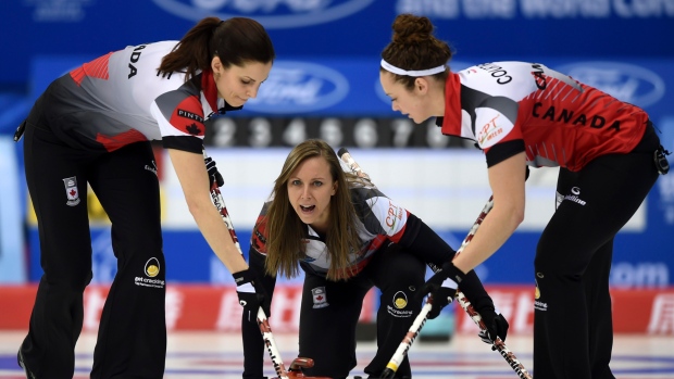 Rachel Homan, Joanne Courtney and Lisa Weagle