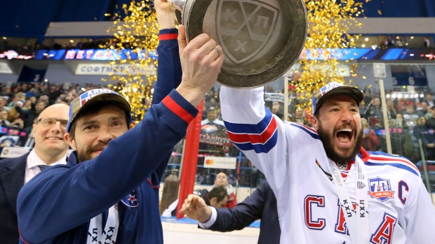 Datsyuk, Kovalchuk hoist KHL's Gagarin Cup - Article - TSN - TSN