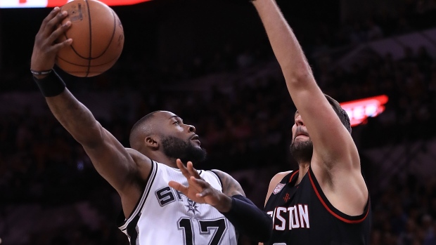 Jonathon Simmons, Ronald Martinez/Getty Images Jonathon Simmons