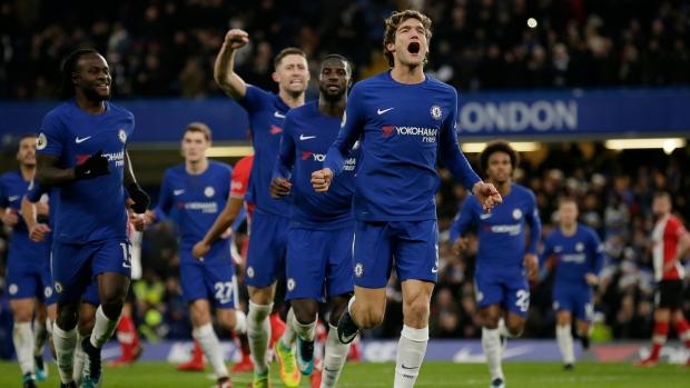Marcos Alonso, Chelsea celebrate