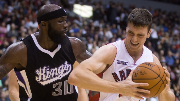 Reggie Evans and Tyler Hansbrough