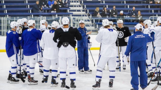 Mike Babcock runs outdoor Leafs practice, Mark Blinch/NHLI via Getty Images Mike Babcock runs outdoor Leafs practice