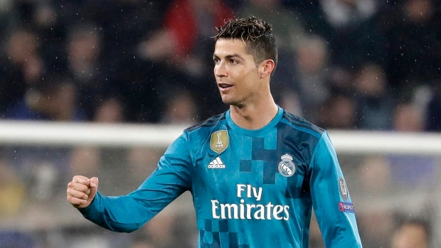 Cristiano Ronaldo hails 'amazing' Juventus fans for standing ovation in  Turin