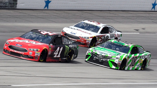 Kyle Busch Kurt Busch, The Canadian Press Kyle Busch Kurt Busch