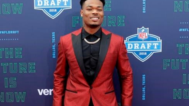 LA Chargers grab vaunted safety Derwin James in 1st round Article Image 0