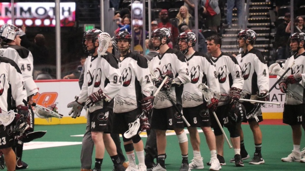 Colorado Mammoth celebrate