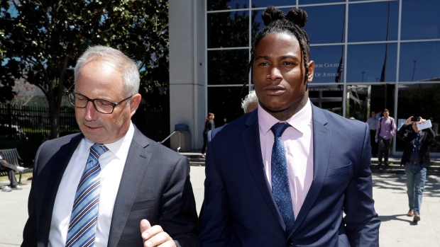 Reuben Foster, right, and his Joshua Bentley