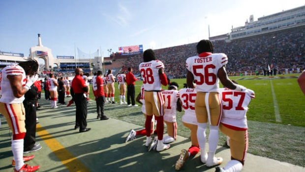 49ers kneel during anthem, Getty Images 49ers kneel during anthem