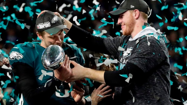 Trump calls off Eagles visit over anthem dispute Article Image 0, The Canadian Press Trump calls off Eagles visit over anthem dispute Article Image 0