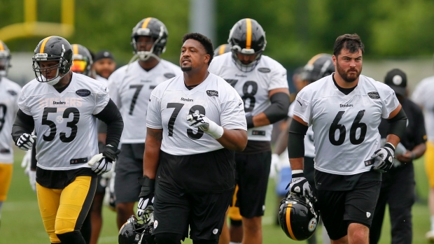 Ramon Foster, David DeCastro and Maurkice Pouncey