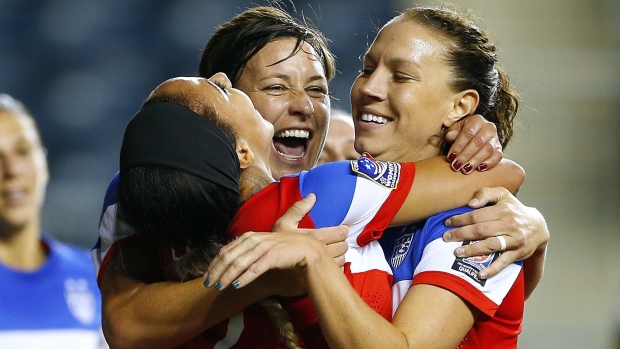 Sydney Leroux Abby Wambach Lauren Holiday