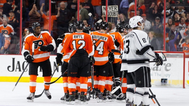 Flyers celebrate vs. Kings