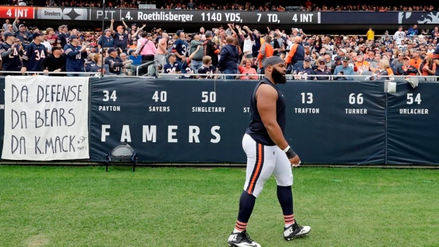 Akiem Hicks, The Canadian Press Akiem Hicks