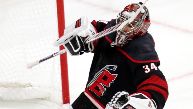 Former Carolina Hurricanes Goalie Signs Contract