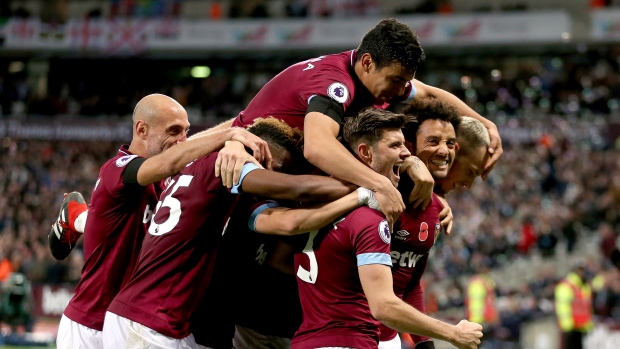 Felipe Anderson and West Ham United Celebrate