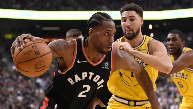 Toronto Raptors facing tough battle to keep Kawhi Leonard, NBA News