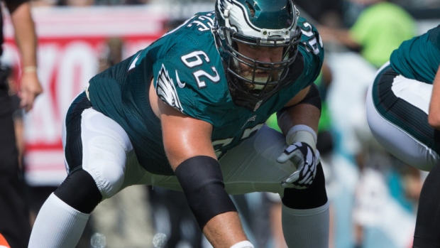 Philadelphia Eagles injury update: Center Jason Kelce returns after exiting  with elbow injury 