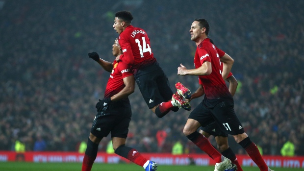 Manchester United celebrates, The Canadian Press Manchester United celebrates