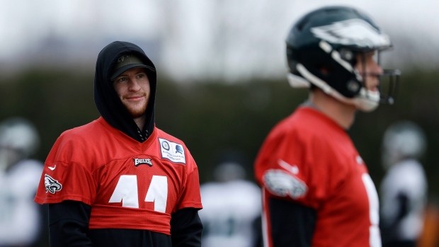 Carson Wentz Nick Foles, The Canadian Press Carson Wentz Nick Foles