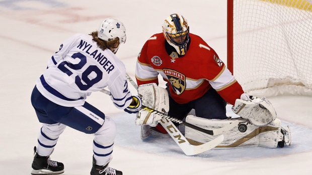 William Nylander Roberto Luongo, The Canadian Press William Nylander Roberto Luongo