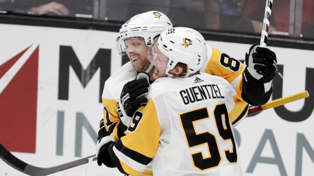 Jake Guentzel and Phil Kessel