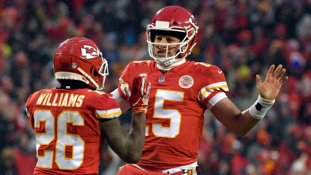 Patrick Mahomes Damien Williams, The Canadian Press Patrick Mahomes Damien Williams