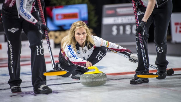 Jennifer Jones, Jennifer Jones