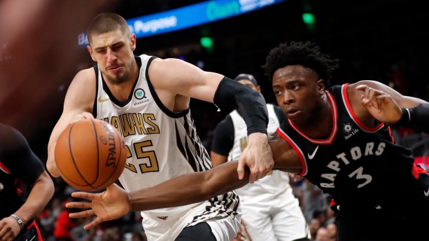 OG Anunoby and Alex Len