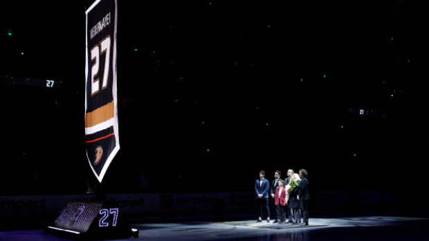 Scott Niedermayer jersey retirement , Getty Images Scott Niedermayer jersey retirement