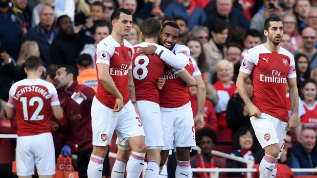 arsenal beats saints to