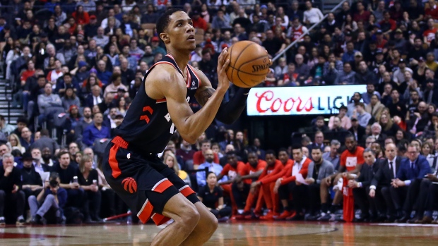 Report Patrick Mccaw Knee Out Several Weeks Tsn Ca
