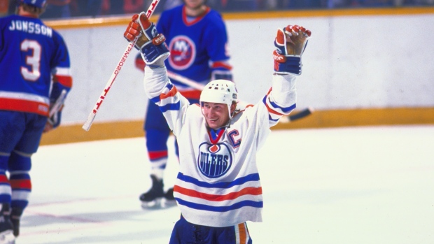 TIL Wayne Gretzky once played a game with the New York Rangers