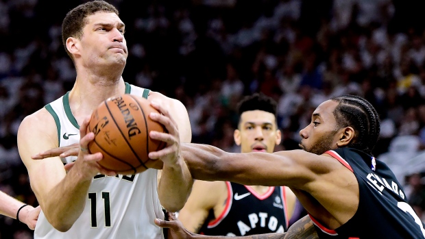 Brook Lopez, Kawhi Leonard, The Canadian Press Brook Lopez, Kawhi Leonard