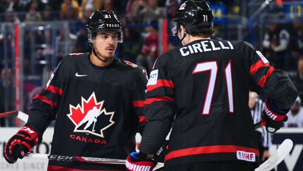 Mathieu Joseph Anthony Cirelli, Images on Ice Mathieu Joseph Anthony Cirelli
