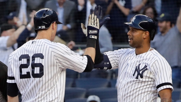 DJ LeMahieu Aaron Hicks, The Canadian Press DJ LeMahieu Aaron Hicks