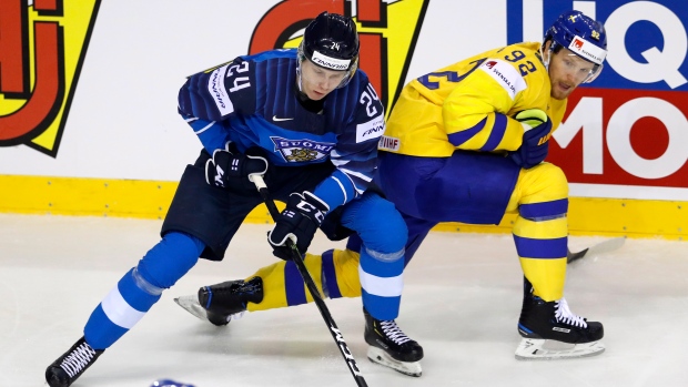 Team Finland Kaapo Kakko Hockey Jersey Dark
